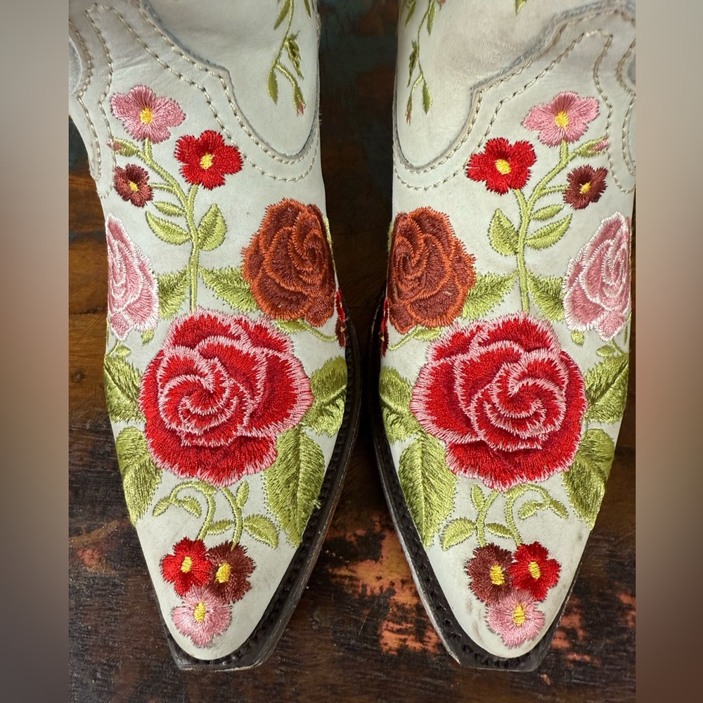 One of a kind Liberty Black Ginebra gray floral embroidered boots. New with tags - Picture 7 of 8
